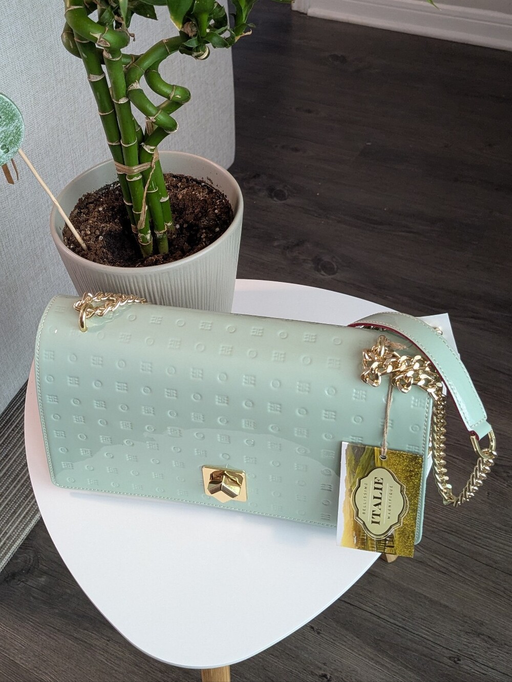 ARCADIA Mint Leather Chain-Handle Shoulder Bag